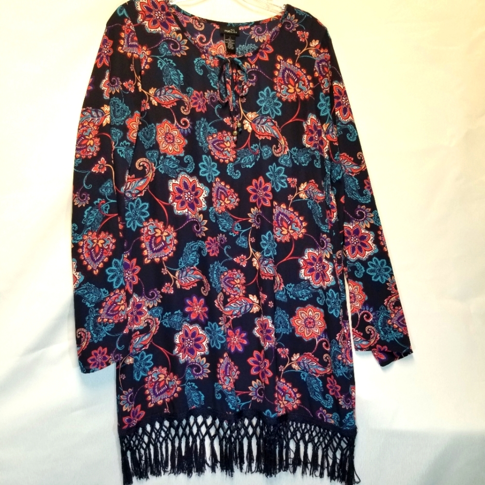 Rue21 Woman Size L Tunic Floral Paisley Dk Blue Multi Colored Fringe Boho